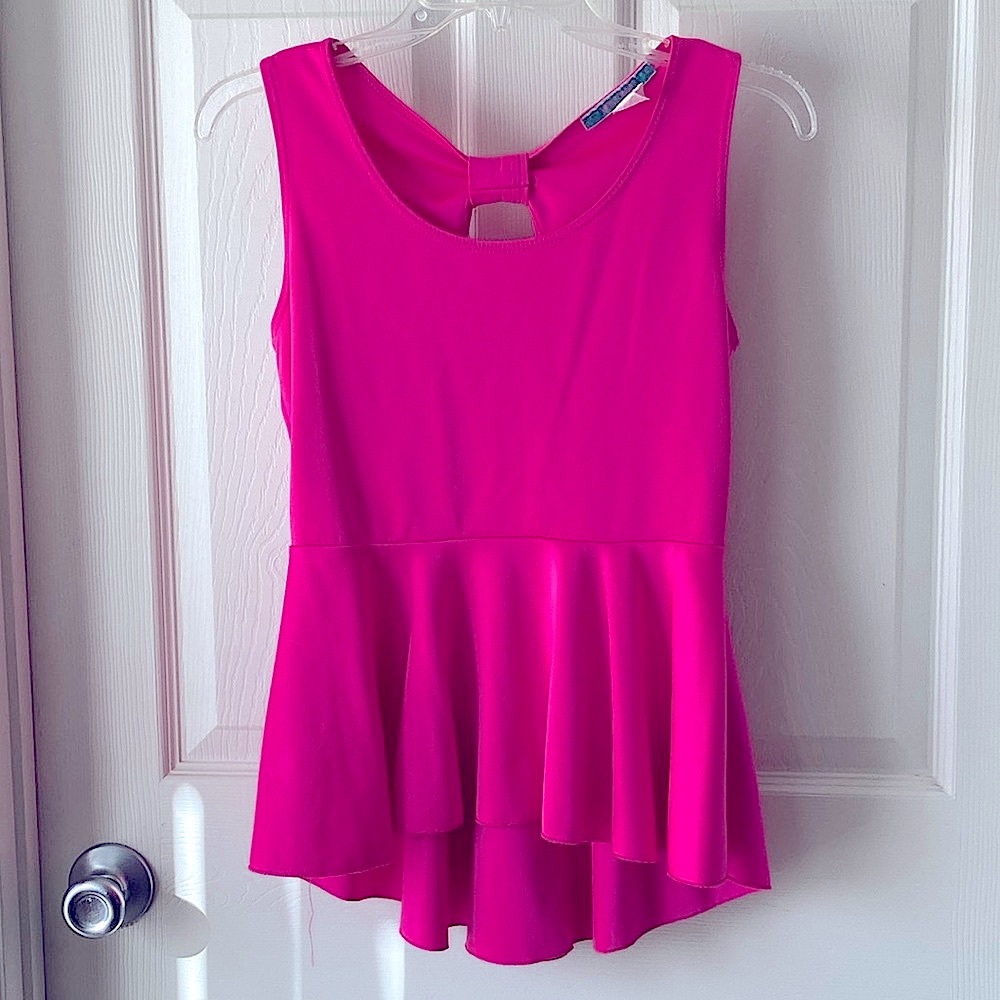 High Low Peplum Sleeveless Top by Julie’s Closet Size L Pink